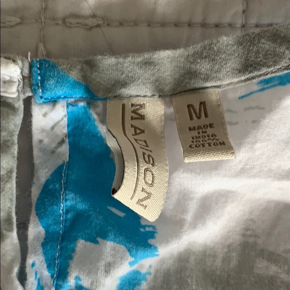 3 for $10🎁 Women’s Madison dress shirt size M - Picture 3 of 6